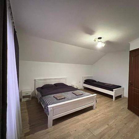 Harmony Bed & Breakfast Лазещина Екстериор снимка